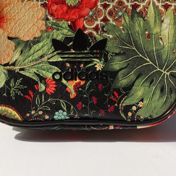 Adidas mini floral backpack - Picture 2 of 6